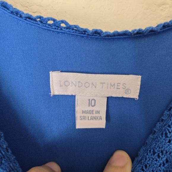 London Times Women Med Blue Maxi Dress Eyelet Coquette Feminine Cottage Vacation - Picture 2 of 7